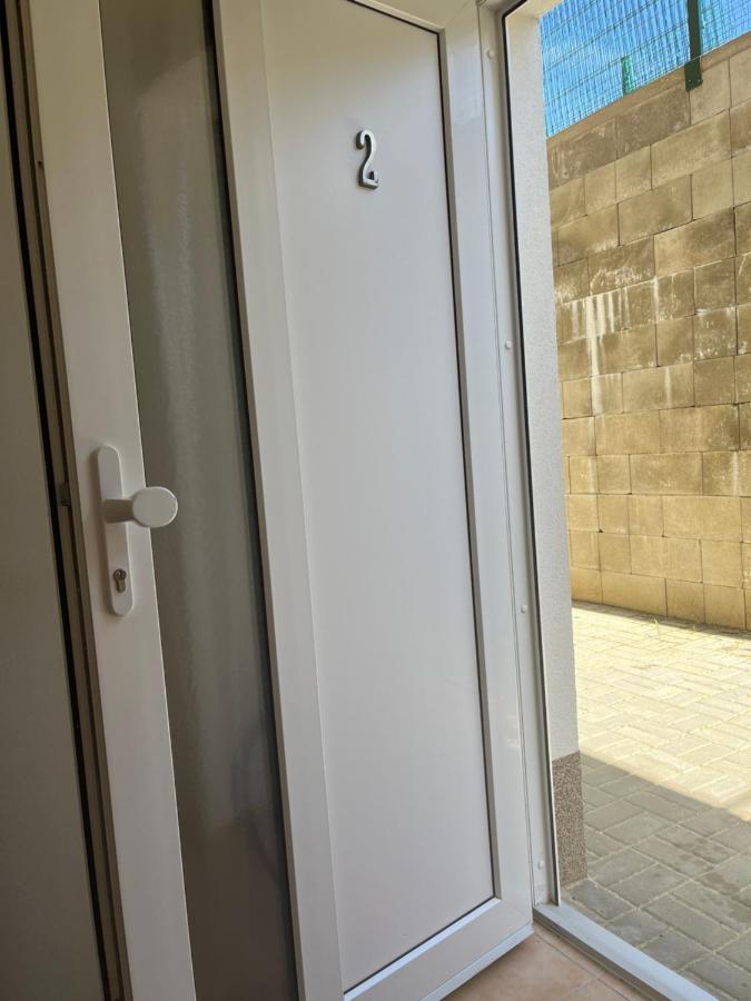Novy Apartman V Arealu Wellness Hotelu ฟริมบูร์ก ภายนอก รูปภาพ